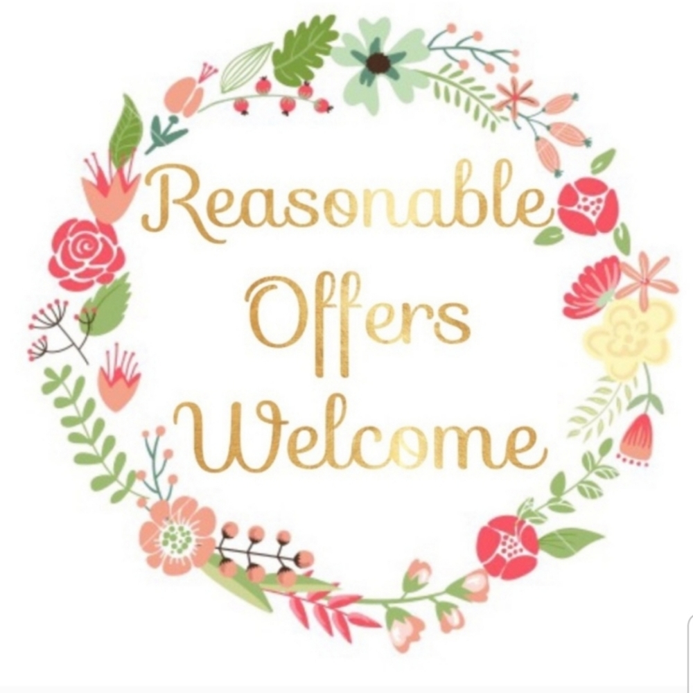 🌸All reasonable offers considered 🌼